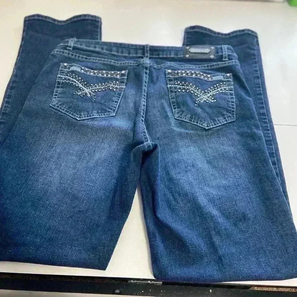 LUXE Blue Jeans - Picture 4 of 7